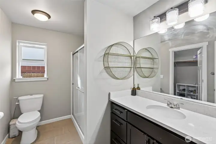 Great Lighting Primary EnSuite