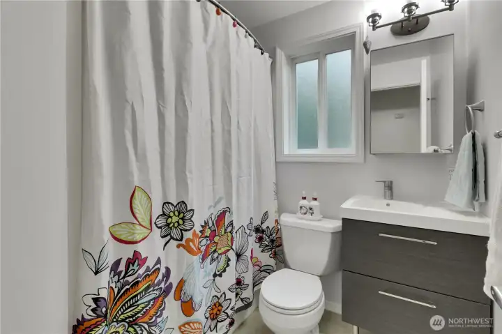 Main floor full bath