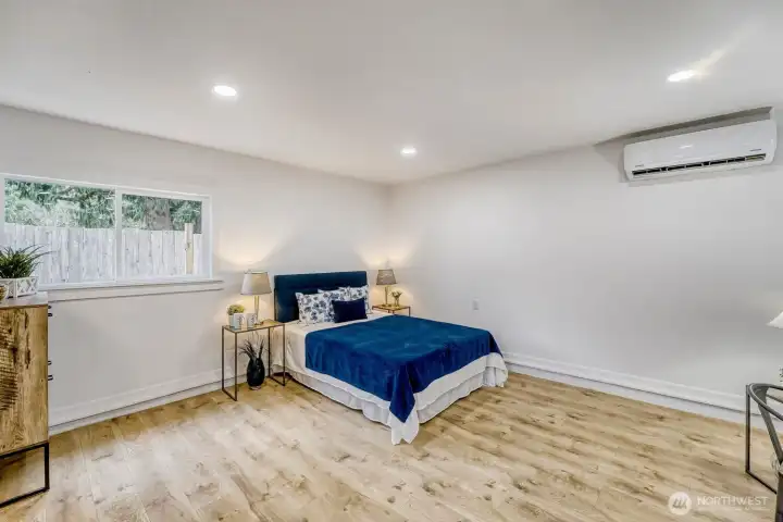 A rare blend of privacy, comfort, and contemporary convenience, this DADU is an ideal retreat or flexible living option. New mini-split for heat & AC.