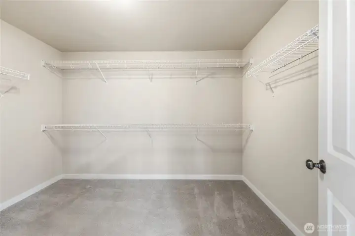 Walk-in closet