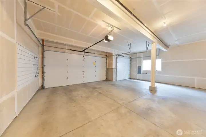 3-car garage
