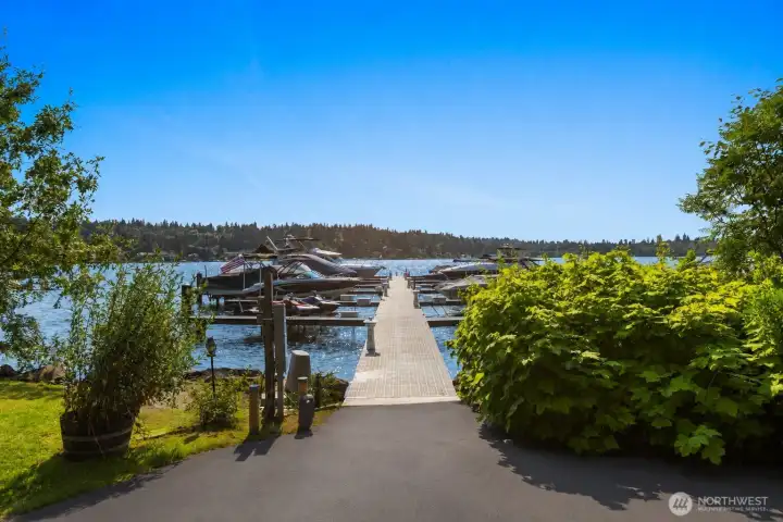 4 docks & moorage available for rent 4 docks & moorage available for rent