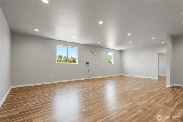 Office on shop or potential ADU