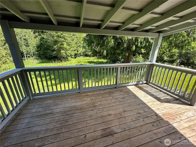 Extra large back deck