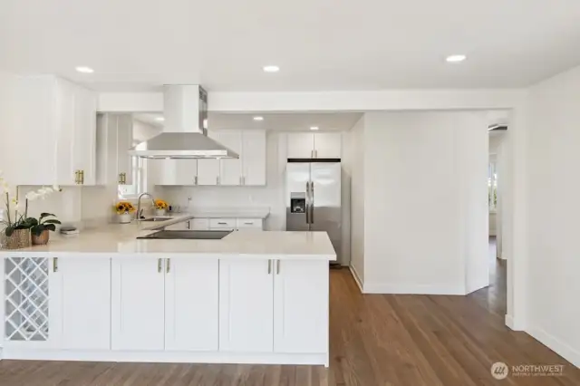 Open floor kitchen