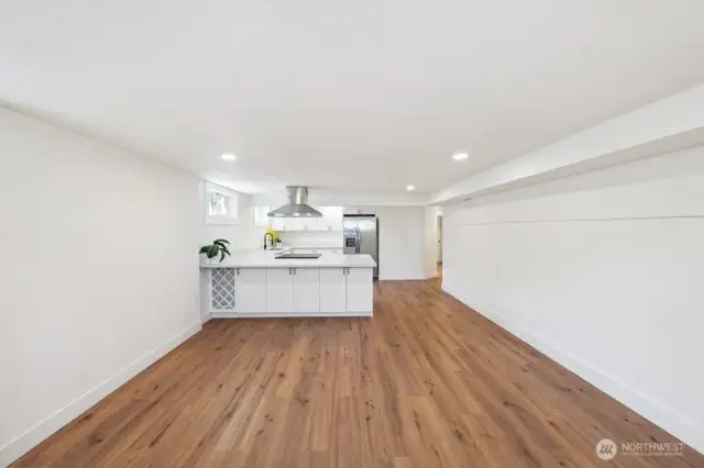 Open floor plan in the 2nd unit
