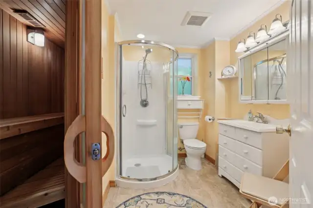 Primary ensuite bathroom