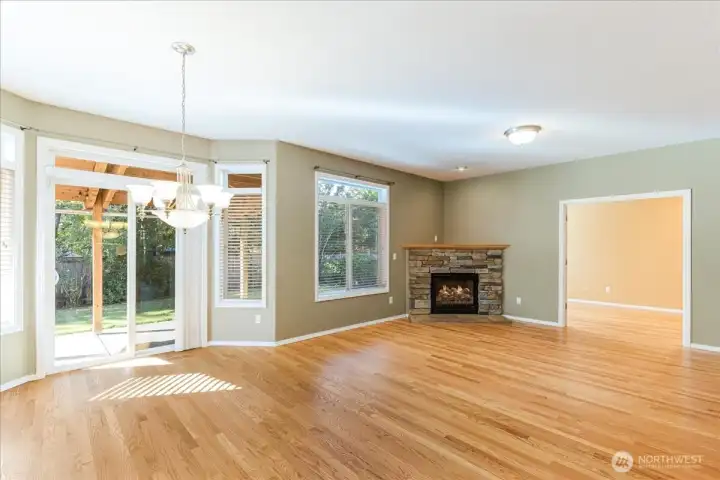 Dining area off kitchen / Family Room
