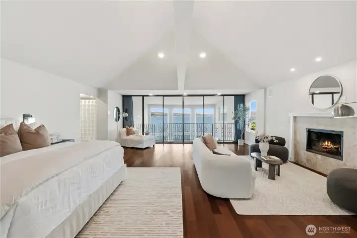 Oversized Primary Suite with Retractable Glass Wall Panel