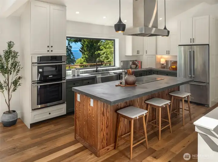 Oversized kitchen island