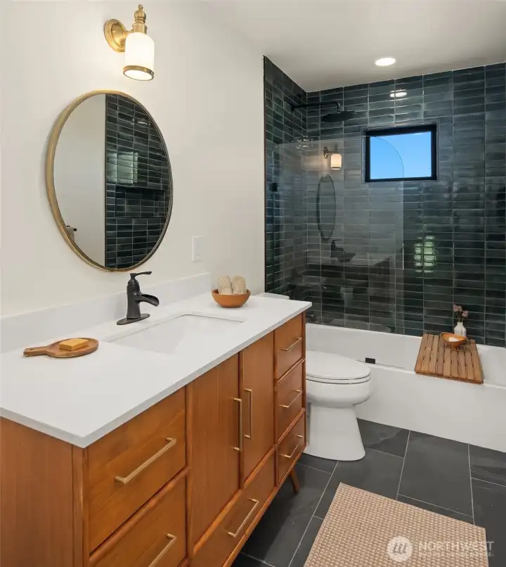 Main level full bath with Cle tile