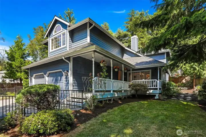 Stunning Broadview Craftsman. Stunning Broadview Craftsman.
