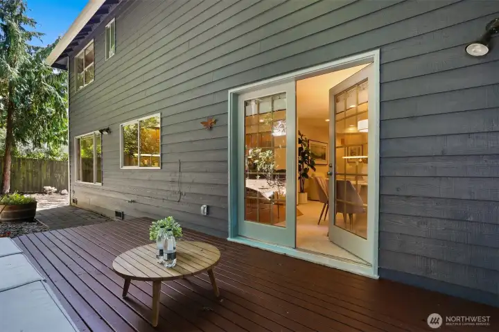 Rear deck with easy access from the family room. Rear deck with easy access from the family room.