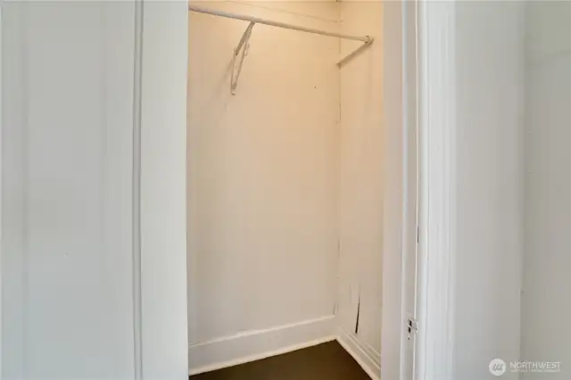 This unit offers valuable extra storage, making it easy to stay organized and maximize space.