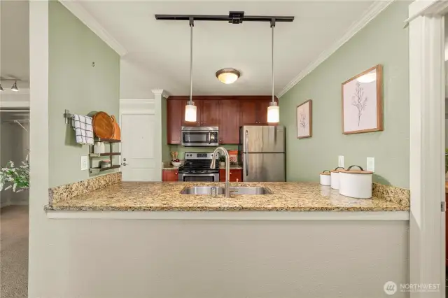 Enjoy ample counter and cabinet space!