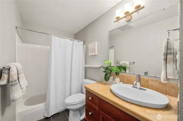 Full bathroom!