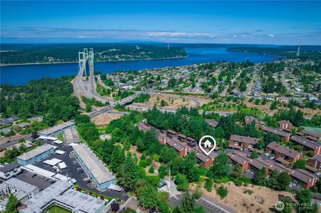 With easy access to WA-16, this location is ideal for commuters.