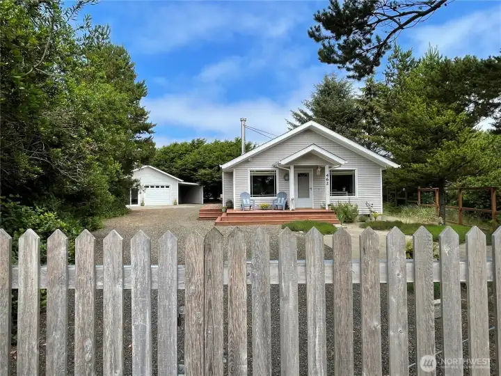 Welcome to your own private retreat within walking distance to beach access.