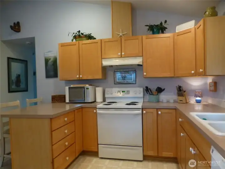 Beautiful figured maple cabinets.