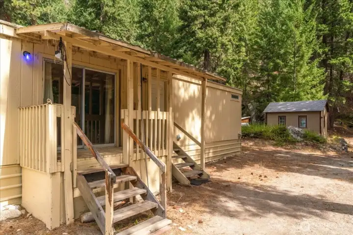 Enter through sliding glass doors or through the laundry room door.
