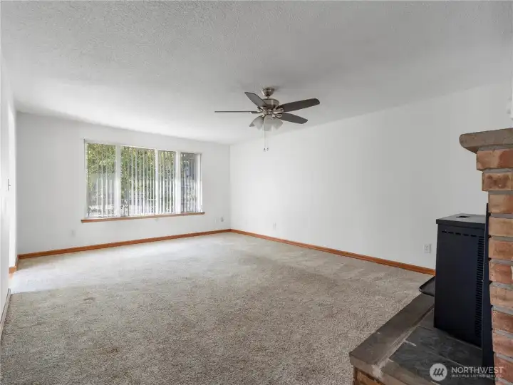 Living room with lots of space