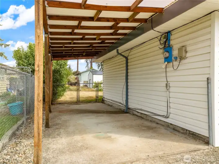 Carport