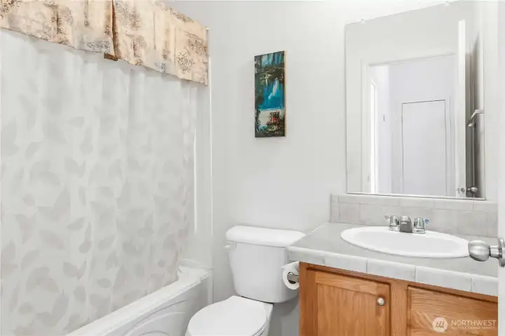 2nd bathroom