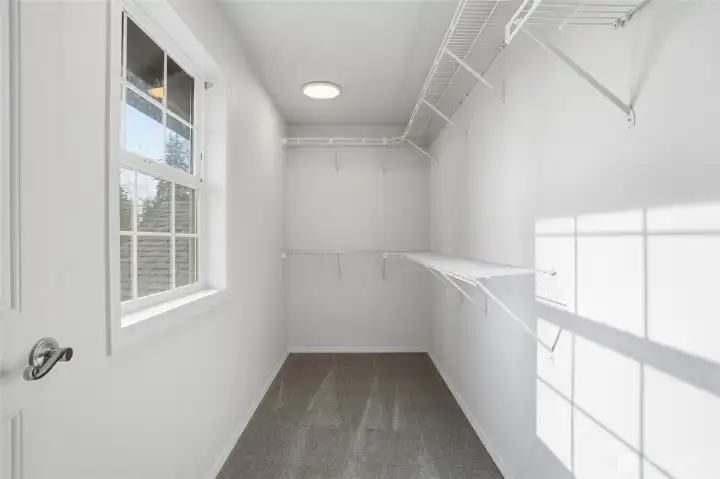primary walk in closet