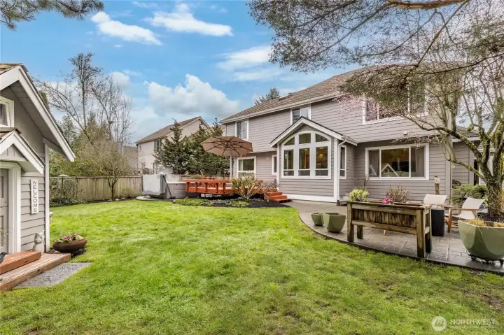 Gorgeous park-like back yard is fully-fenced