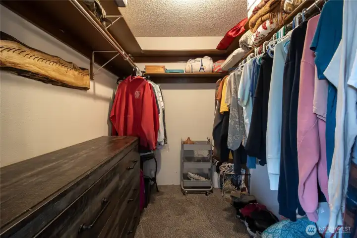 Primary Suite Closet