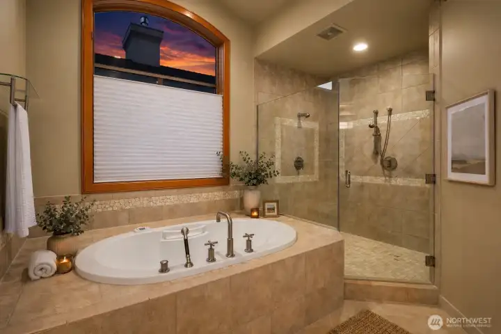 Large double-head walk-in Shower and Spa Tub