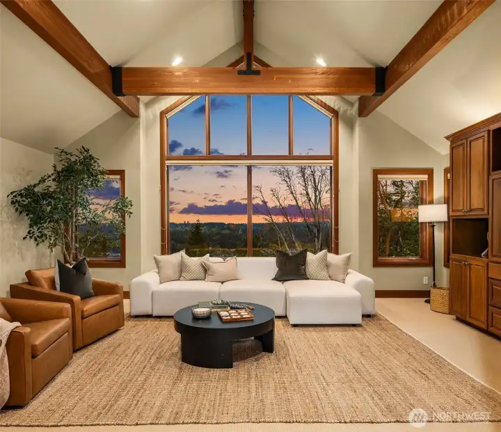 Must-see in person. The standout bonus room with the home’s most captivating outlooks.