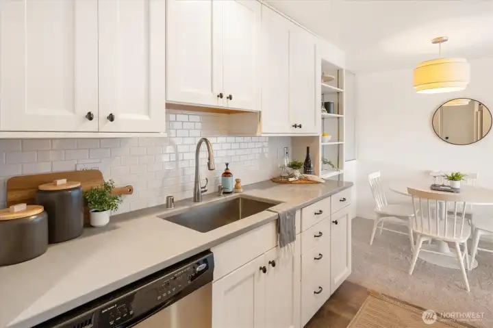 Clean and updated kitchen.