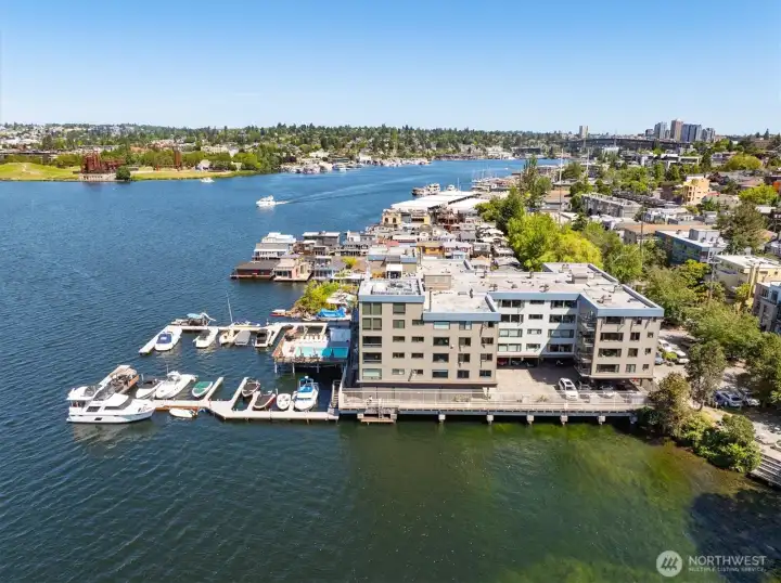 South side of Union Harbor. Gasworks Park in the background.
