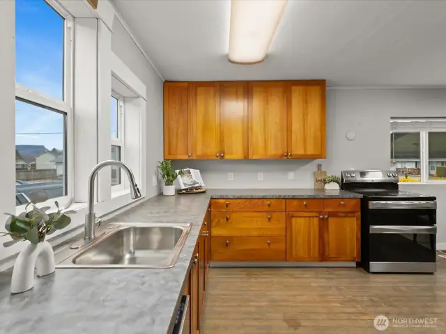 Mountain Views From the Kitchen!