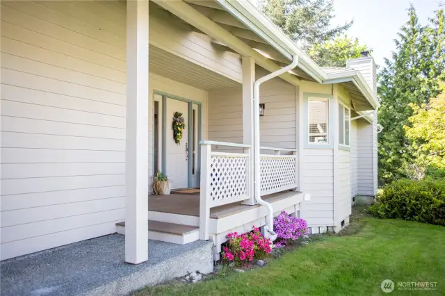 Enjoy low-stress living with an HOA that covers exterior maintenance.