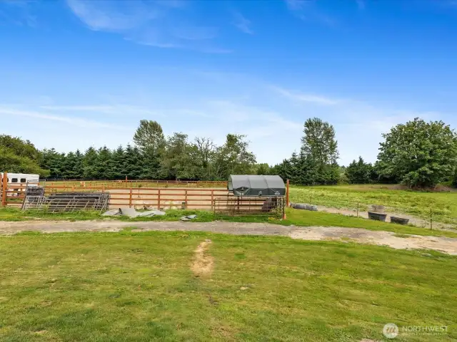 Fully Fenced