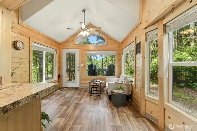 Gorgeous cabin style, with all the modern upgrades & extra windows!