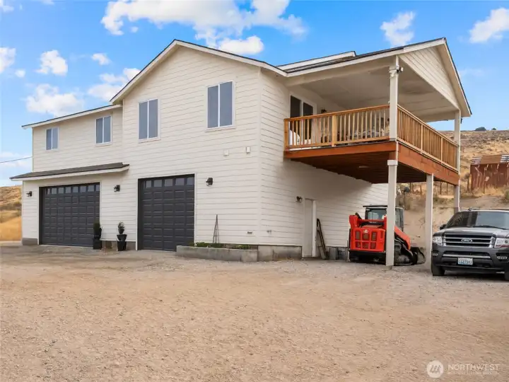 Exterior paint photoshopped.