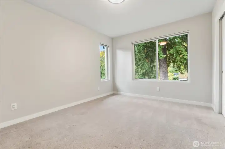 Guest bedroom 2