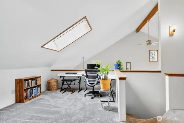 Office Space in Upstairs Loft