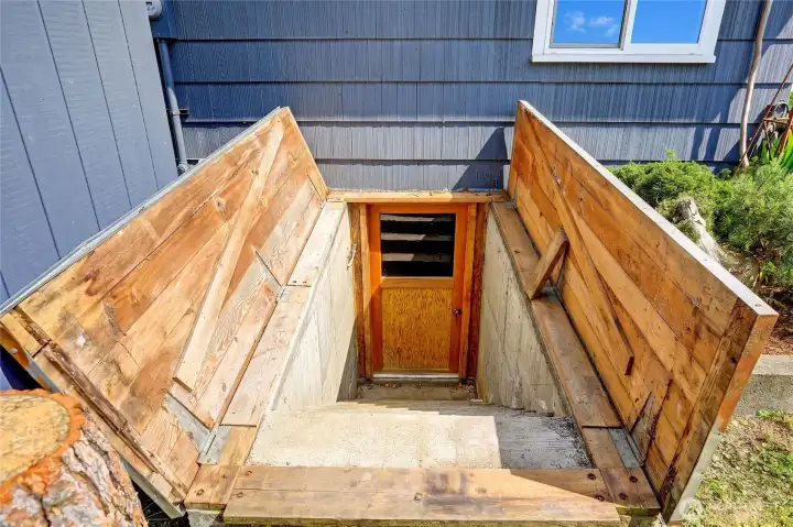 outside entrance to basement.