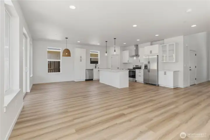 Living/Dinging/Kitchen Living/Dinging/Kitchen