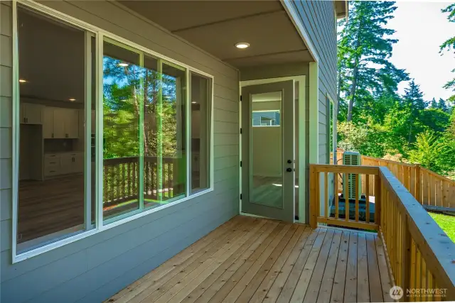 Deck.