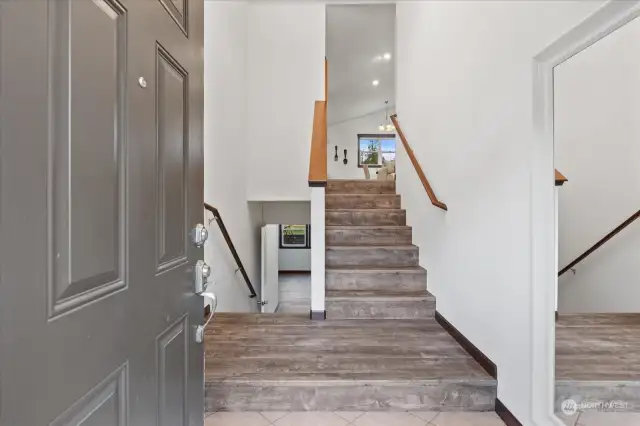 Spacious Entry Way