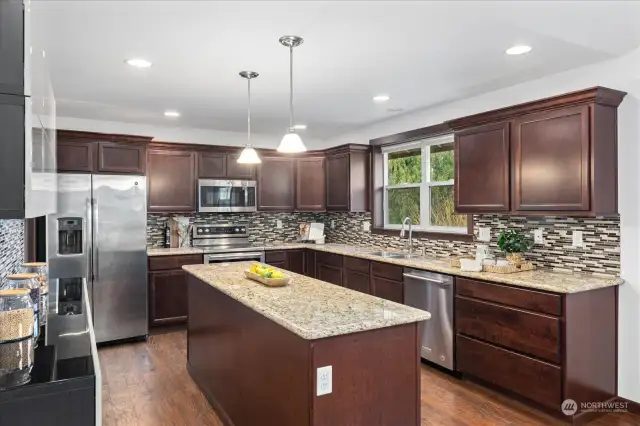 Gorgeous Kitchen with Ton of Storage