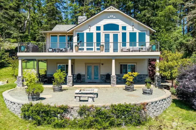 Upper level view deck and lower level patio and fire pit.