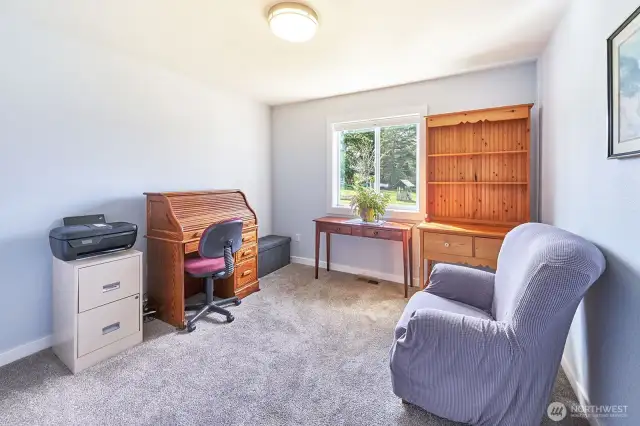 3rd bedroom currently used as an office