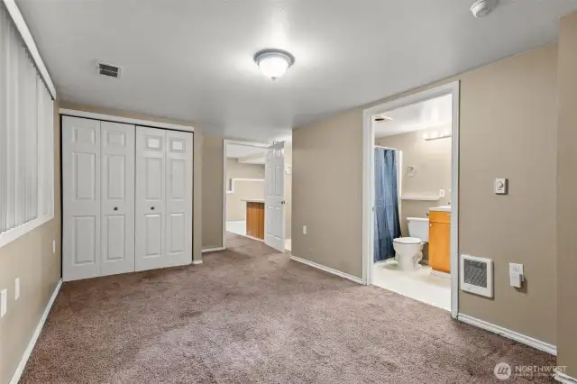 basement bedroom