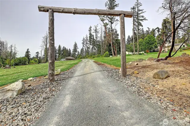 Entrance at 221 Russell Road